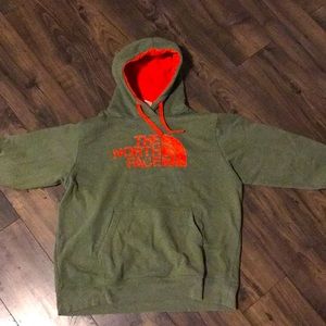 XL The North Face Hoodie